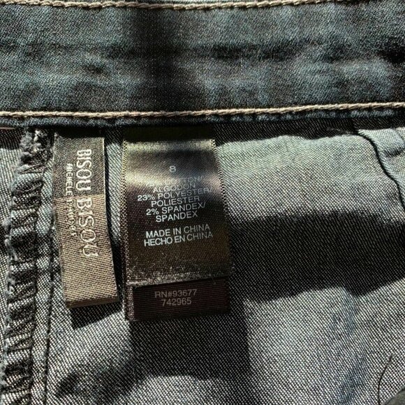 - Bisou Bisou Womens Jeans Dark Denim Zippered Pockets in Front Size 8 - Picture 3 of 6